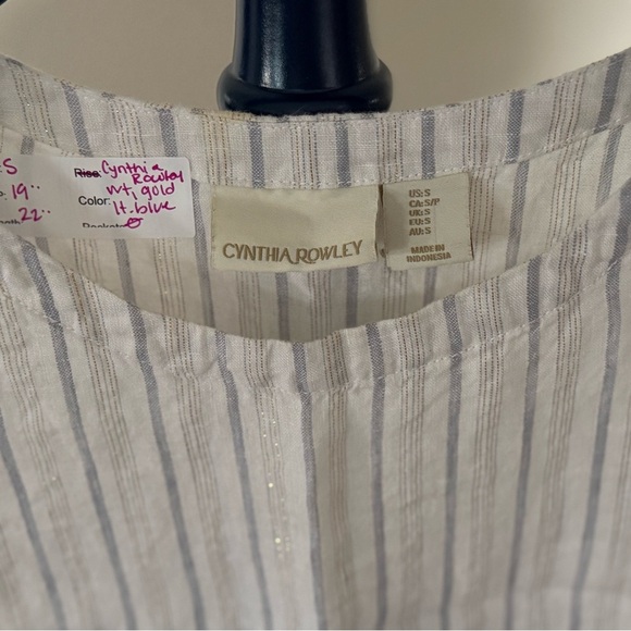 Cynthia Rowley Striped White Top with Side Button Detail & Gold Accent threading - Picture 6 of 8